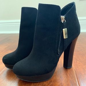 Like New Aldo Black heeled booties